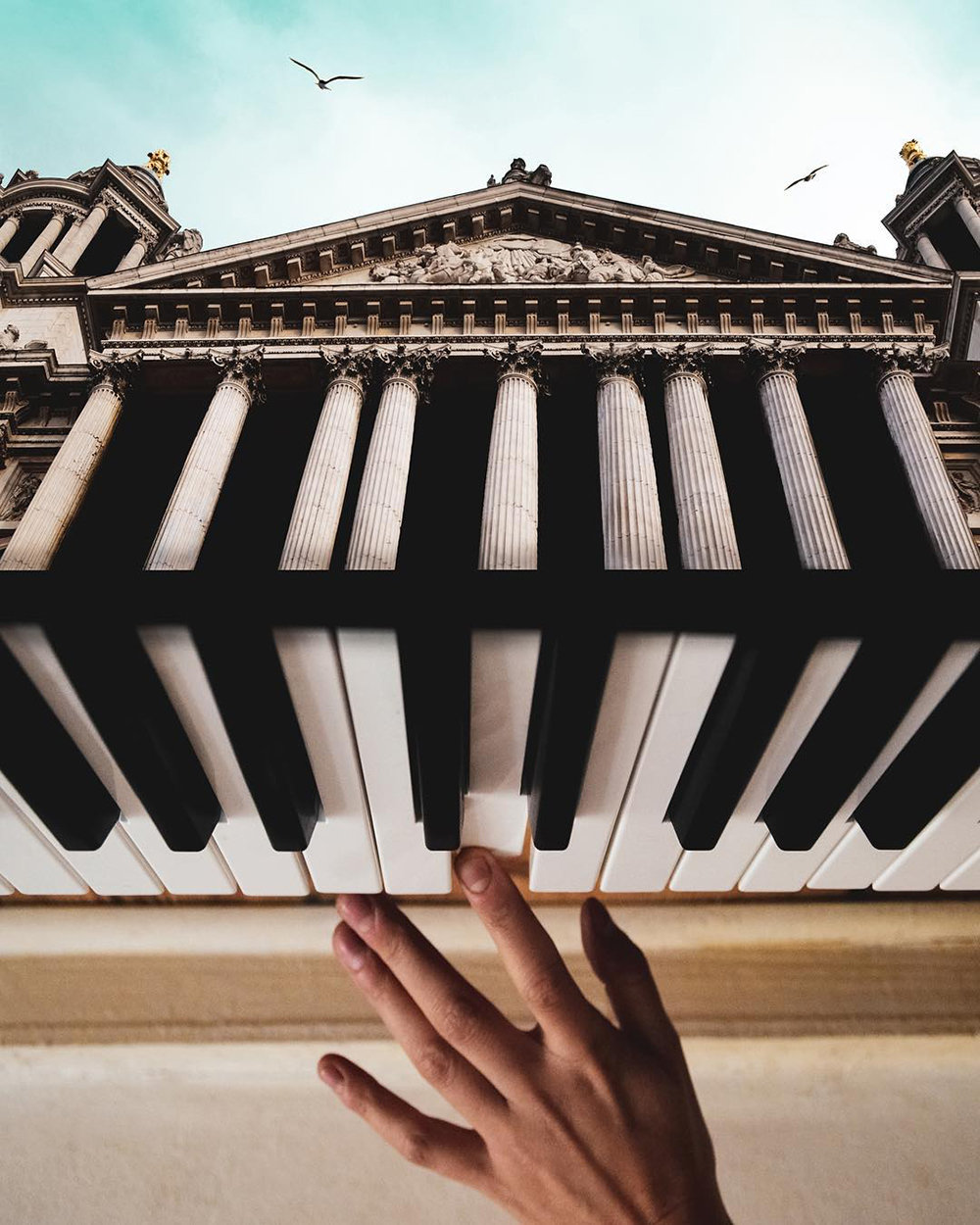 超现实主义照片蒙太奇摄影师 monica carvalho