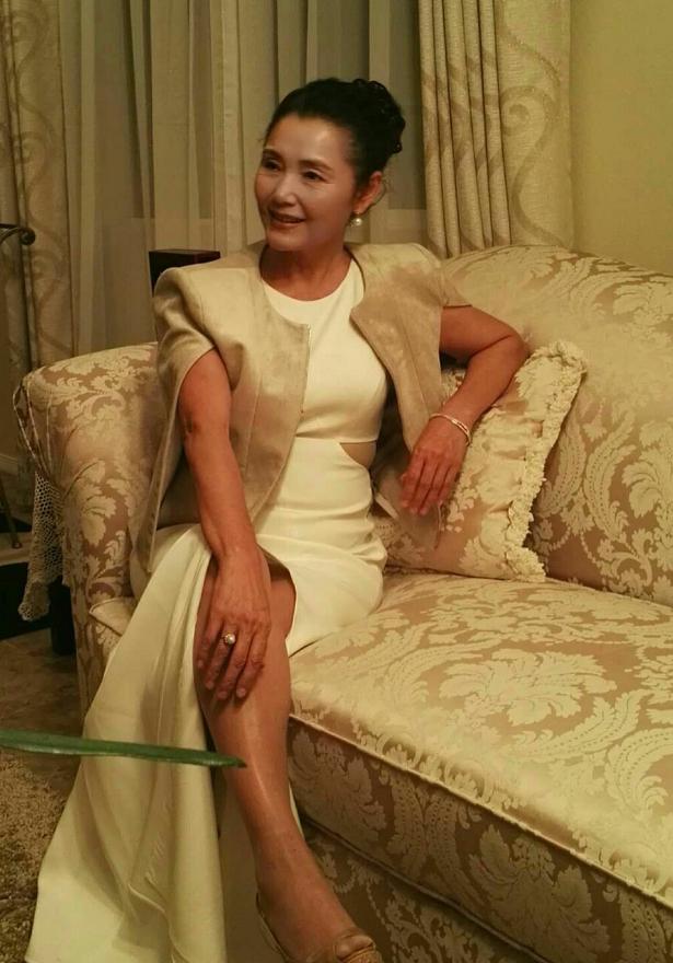 63岁老戏骨姜黎黎近照,晚年生活闲暇自在,年过六旬仍优雅万分!