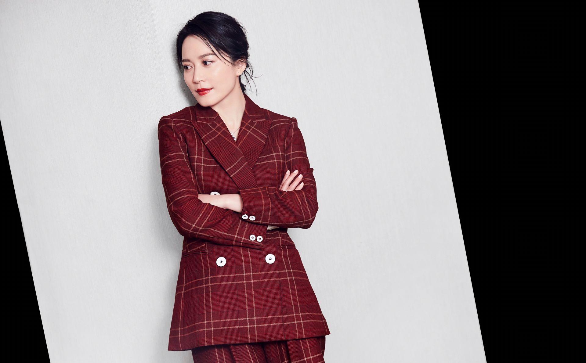 俞飞鸿这身西装,我忒看好,开春就它了!