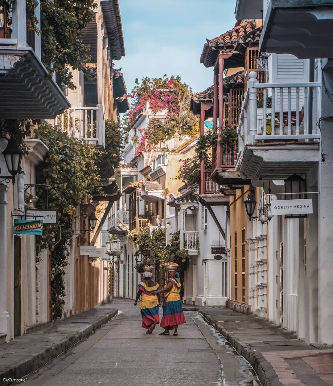 哥伦比亚的安静街头不止旅行