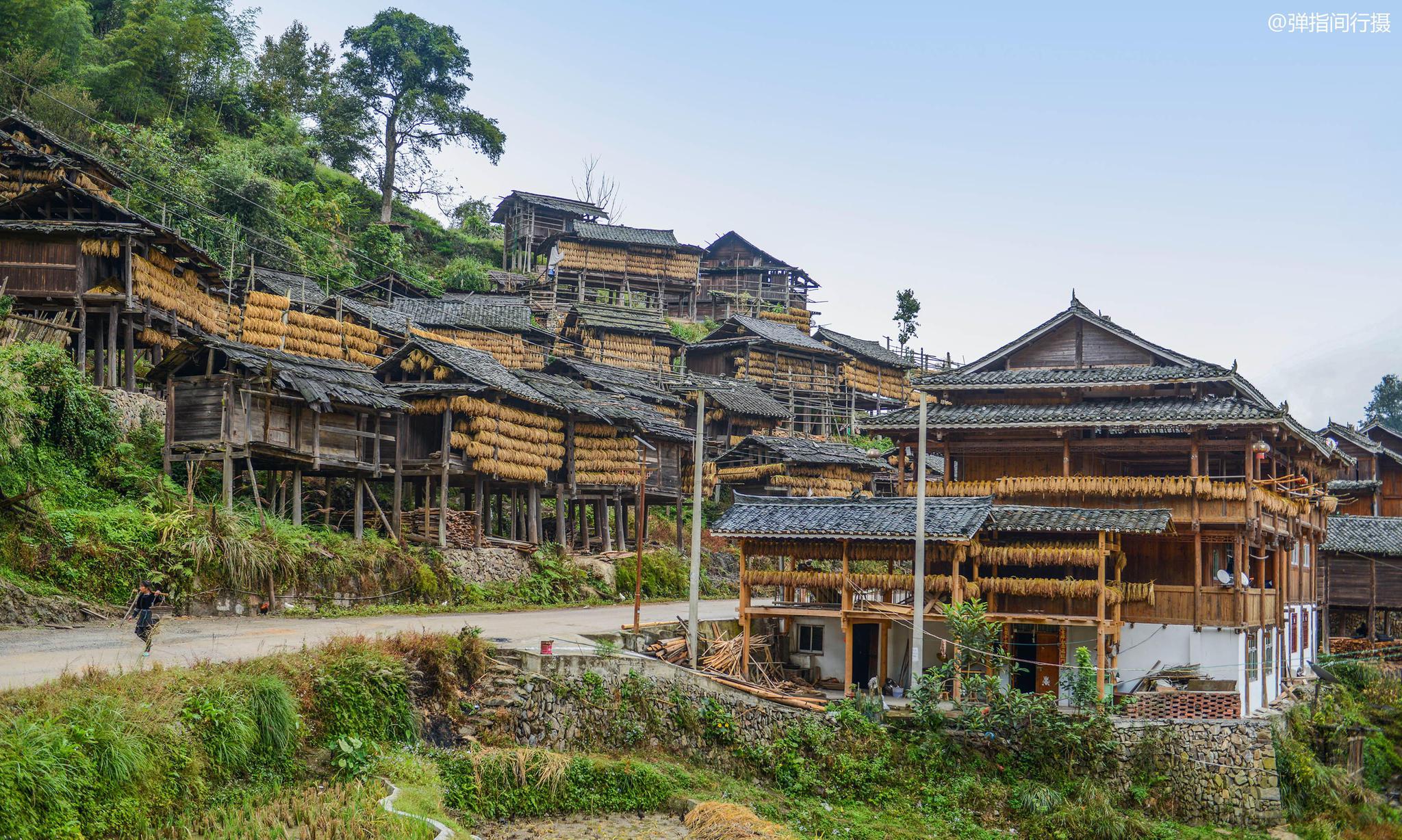 贵州最原始的侗寨名字叫小黄这里美女如云人人爱唱歌