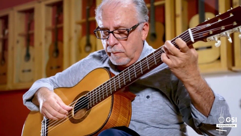 西班牙著名吉他演奏家佩佩·罗梅罗(pepe romero