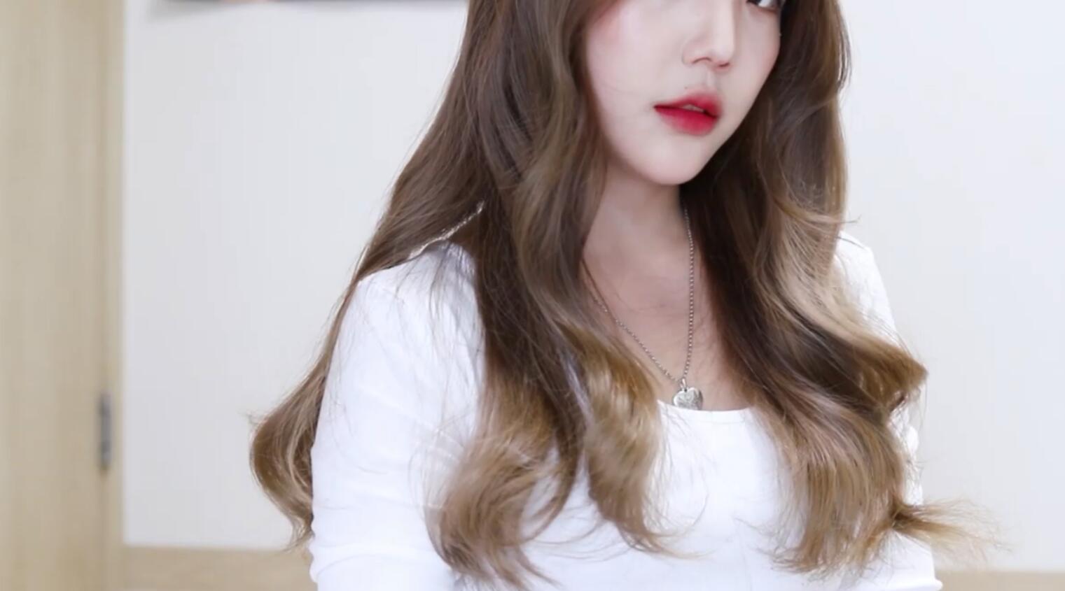 Natural Wavy Hair Tutorial