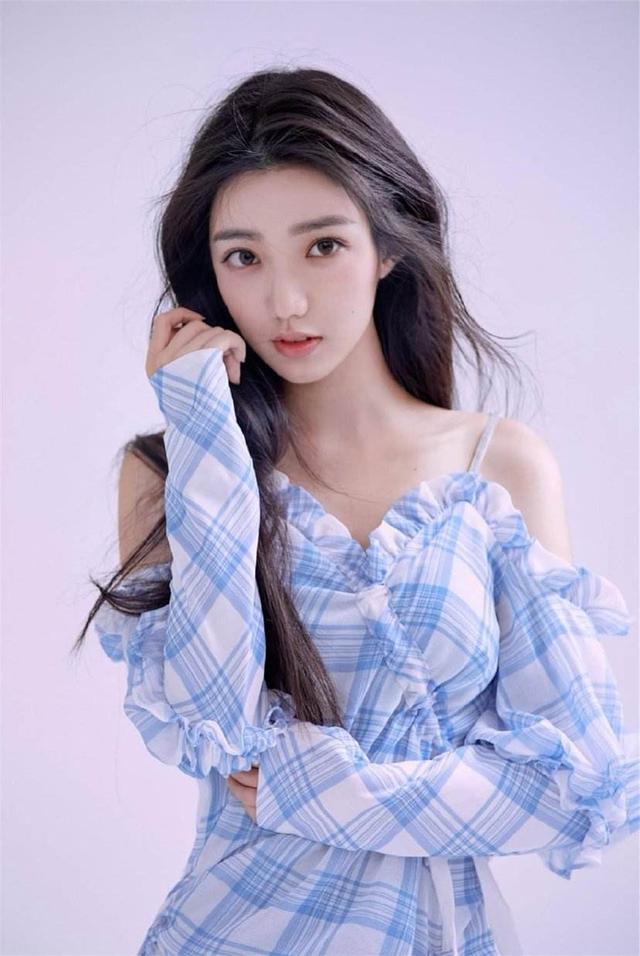 陈梦瑶因颜值太高从非诚勿扰的观众逆袭成为当红花旦