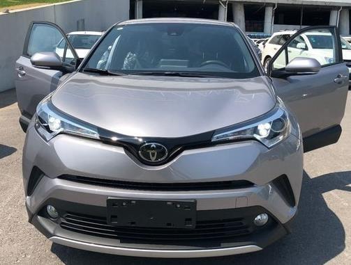 18万提走银色丰田奕泽标配10气囊车主表示安全性很高