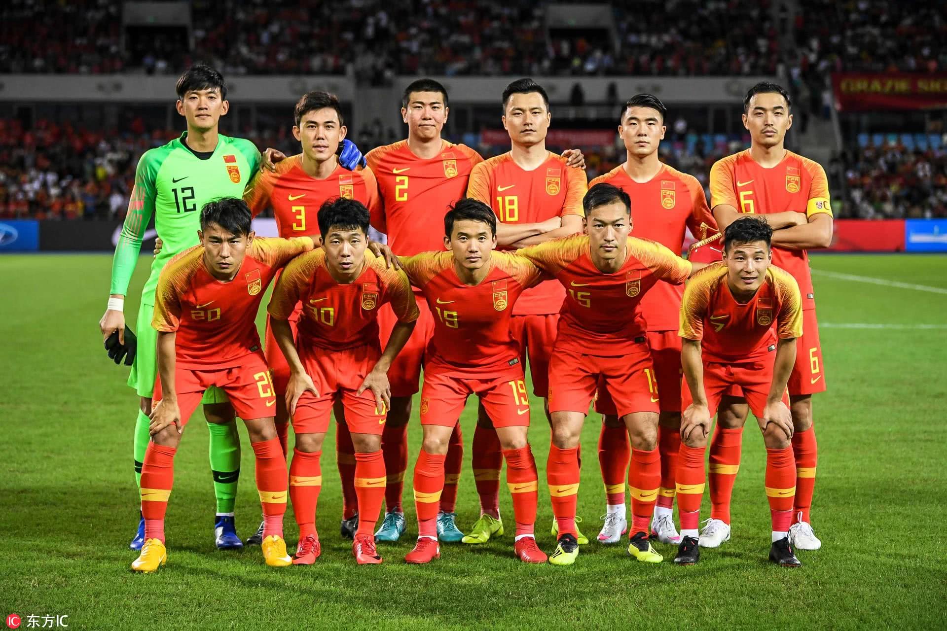 国足亚洲杯前两战阵型锁定433:武磊搭档郜林 仅2位置存疑