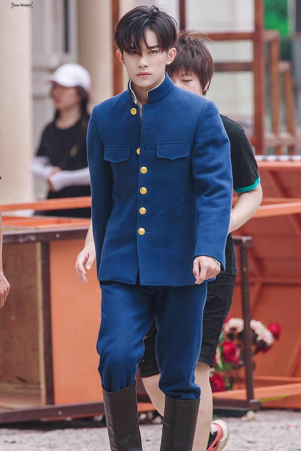 1 / 6 男明星的民国风:刘昊然,陈晓,易烊千玺,杨洋,张若昀,胡歌,陈伟