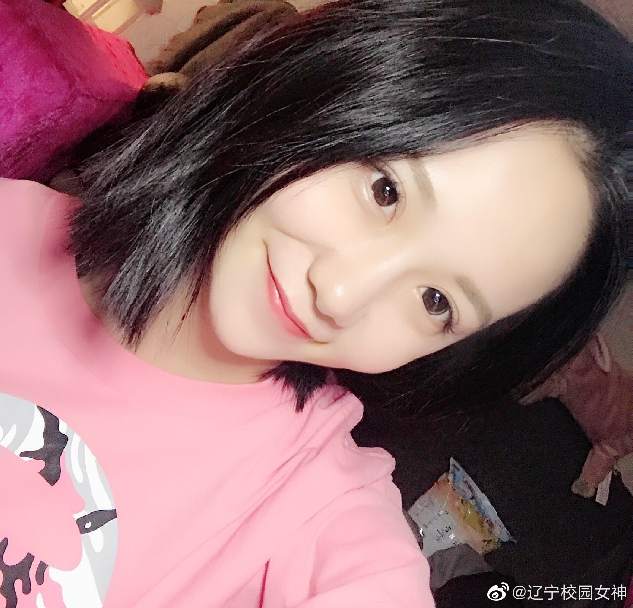 小唐唐唐er来自黑龙江哈尔滨就读于辽宁师范大学表演系身高16