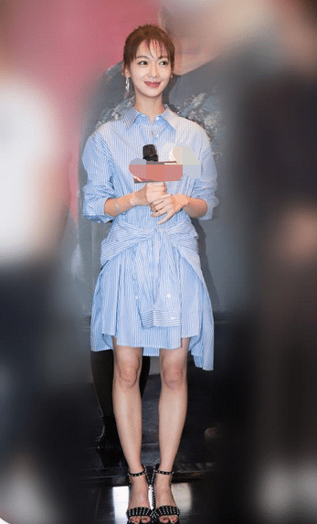 吴谨言换个妆容堪比整容, 撩起刘海的她, 大头妹1s变仙女, 真惊艳