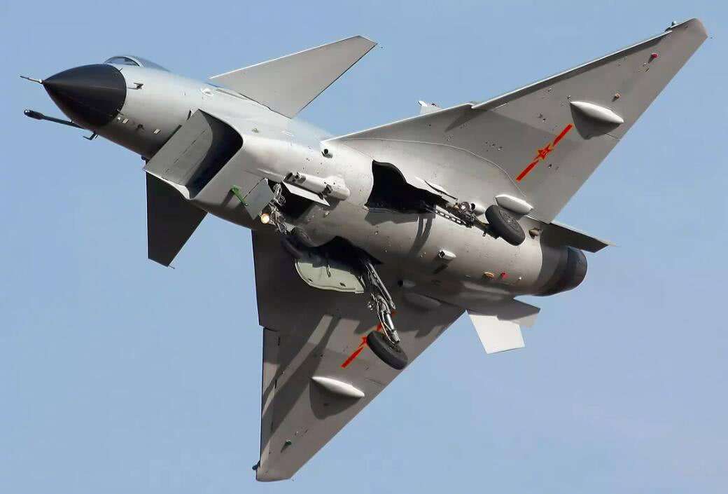 科罗廖夫的军事客厅|科罗廖夫|美军|歼八_新浪新闻