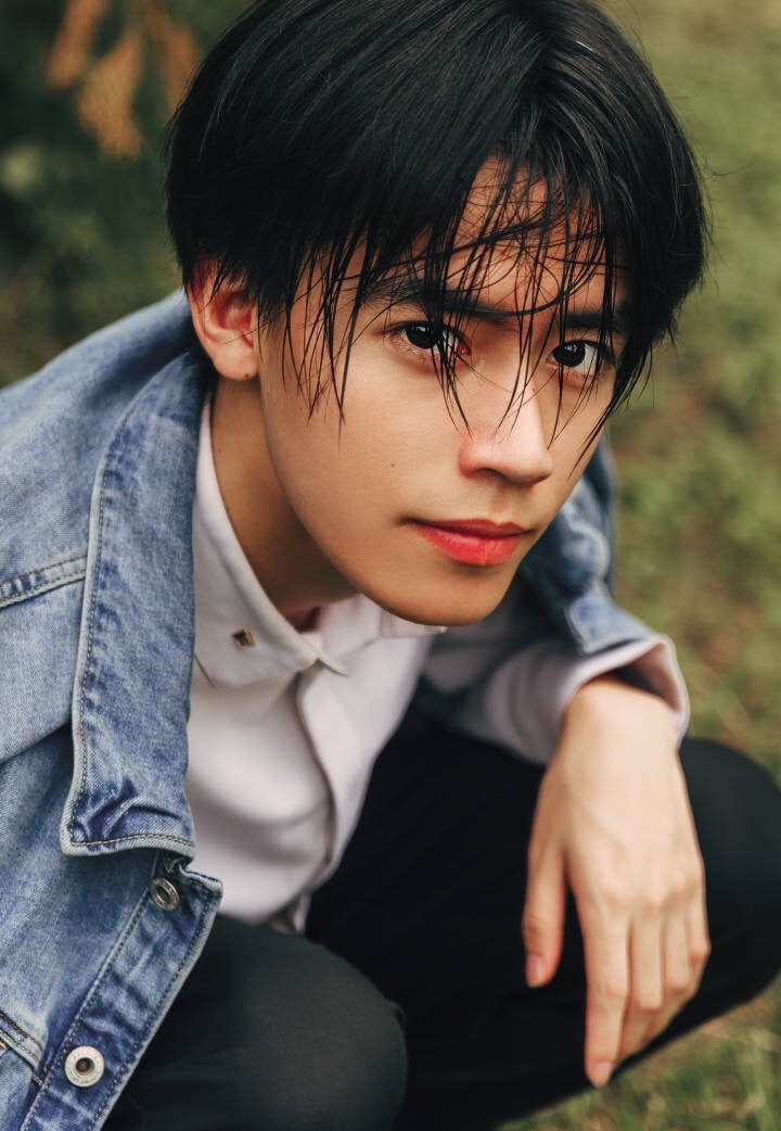 眉眼好看的男生一般颜值都不低