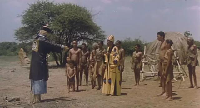 他是曾一夜红遍世界的喜剧演员，第一部电影片酬300元，59岁离世