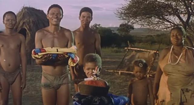 他是曾一夜红遍世界的喜剧演员，第一部电影片酬300元，59岁离世