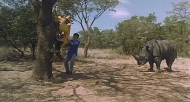 他是曾一夜红遍世界的喜剧演员，第一部电影片酬300元，59岁离世