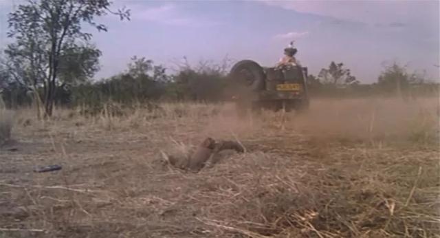 他是曾一夜红遍世界的喜剧演员，第一部电影片酬300元，59岁离世