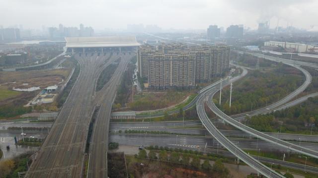 都说自己“空气净化”效果好，能防病毒吗？