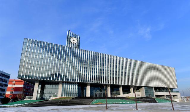 天狮学院哈萨克斯坦留学生:我要成为优秀的汉语教师