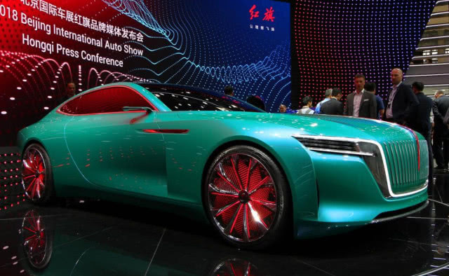 红旗gt轿跑实车亮相,比保时捷更优雅