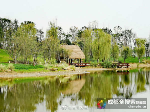 中和湿地公园属于锦城绿道中和湿地段,锦城绿道环成都绕城而建,犹如一