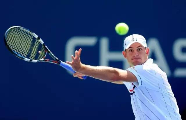 正反手击打网球容易被忽视的细节