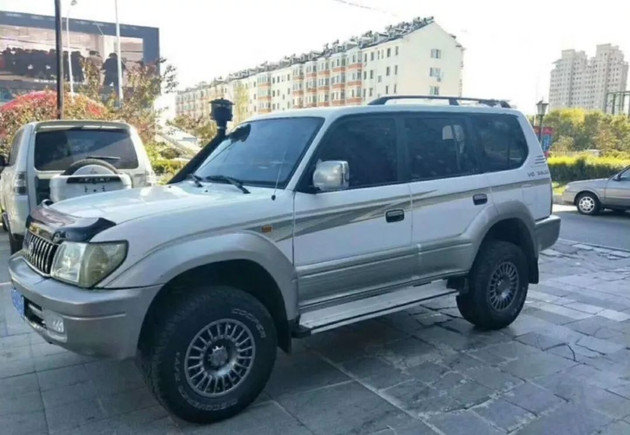 30万内硬派SUV挨个说！谁说没钱就不能玩硬派？