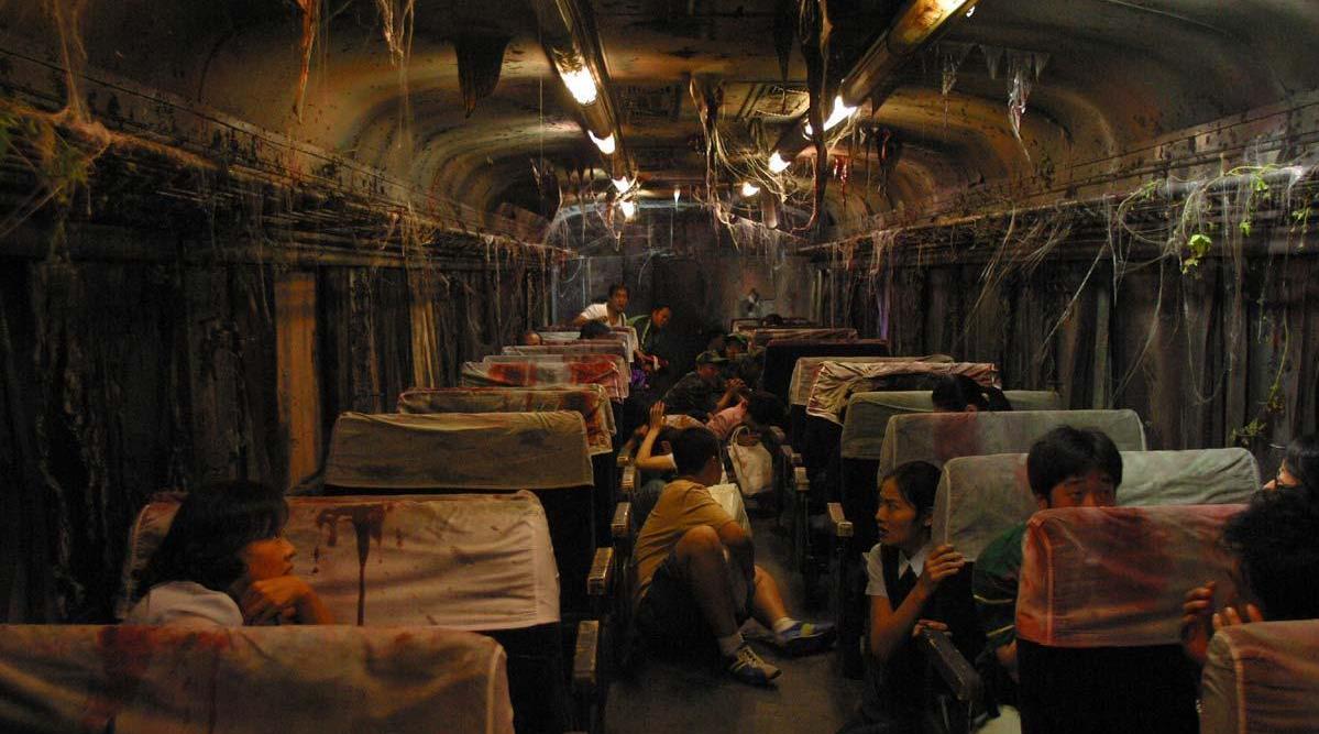 幽灵列车16年后再现身,列车上的人以为自己还活着,还在喝酒聊天