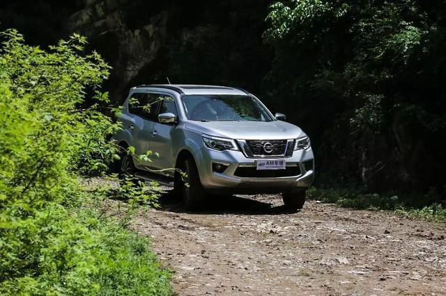 帶著泥漬回城也是一種炫耀 東風日產途達百里峽小試身手