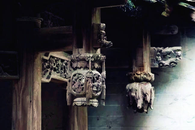 中国古代建筑装饰的魅力，用垂莲柱出挑屋檐，占天不占地|屋檐|用地|建筑装饰|魅力_新浪新闻