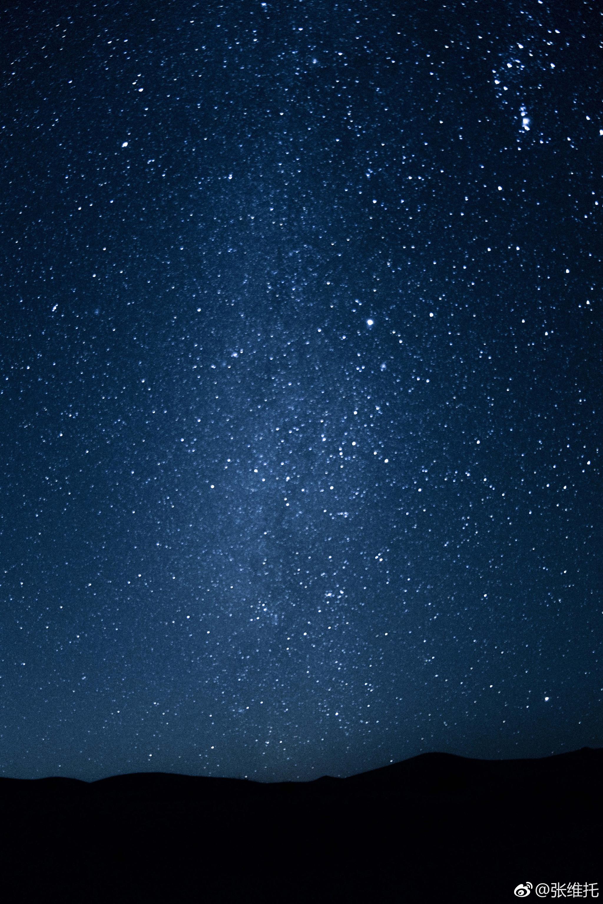 星与梦的交汇点你是否曾梦见自己飞翔在宇宙中 (梦与星海之间原唱)