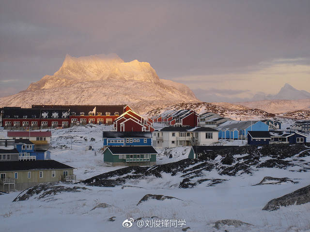格陵兰首府努克nuuk位于格陵兰西岸戈特霍布峡湾口