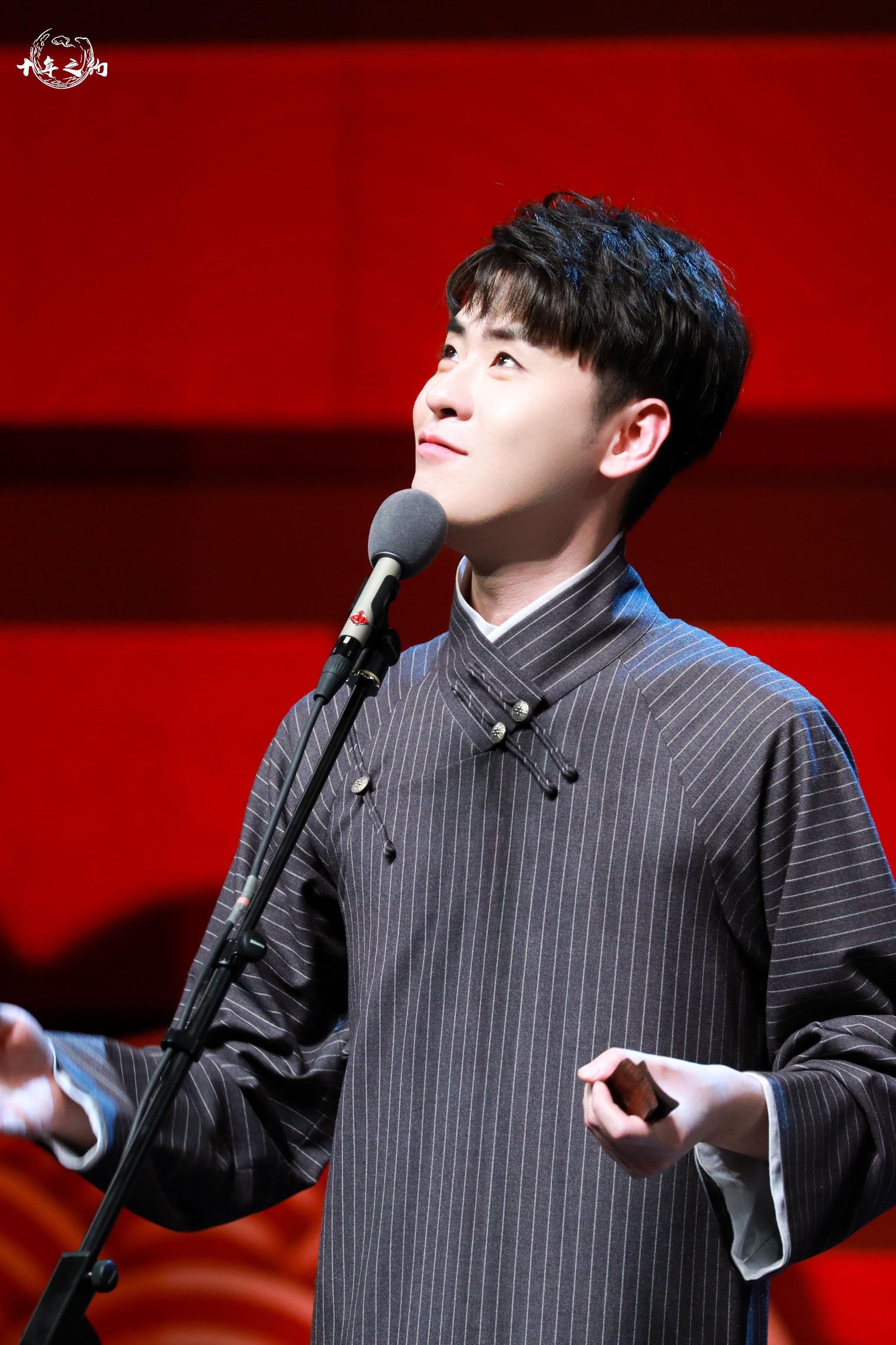 像辫儿哥哥这样好看的人怎么拍都好看吧小辫儿张云雷