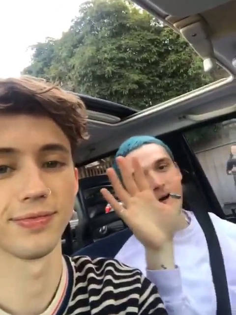 戳爷和六公主lauv 一起玩儿!