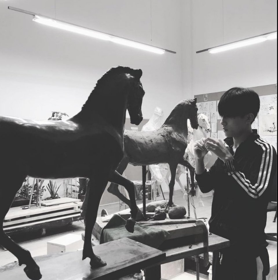 泥塑是什么意思