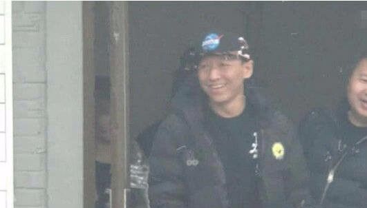 陈羽凡现身,喜笑颜开,看来戒毒很成功