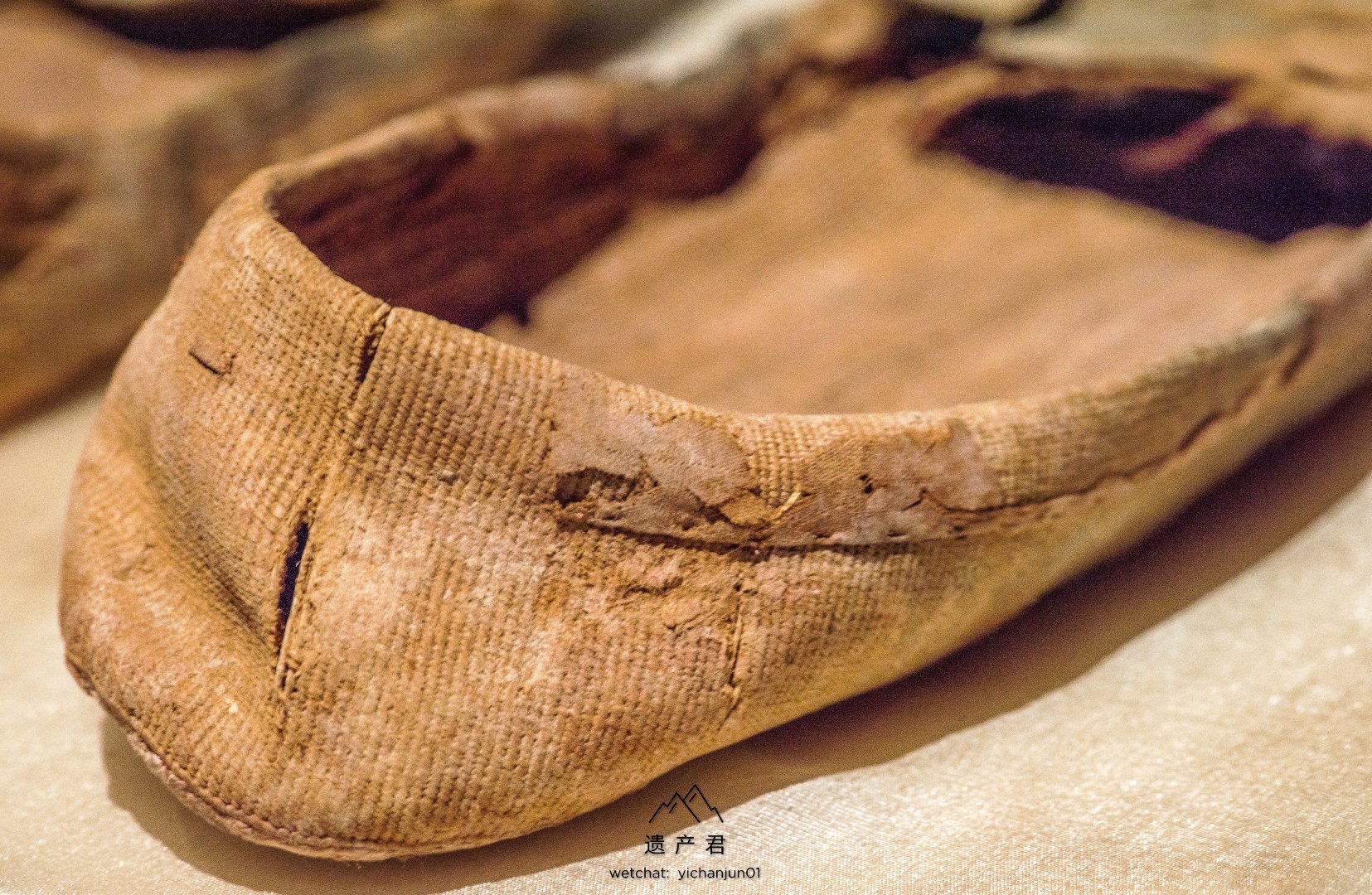 湖南省博物馆藏· 西汉丝履