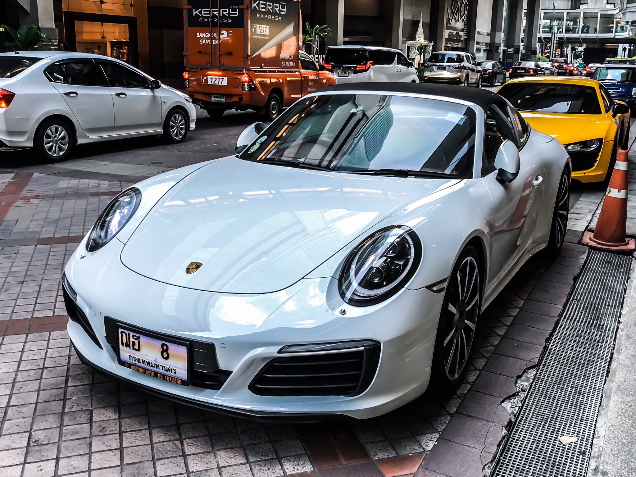 porsche 911targa 4s