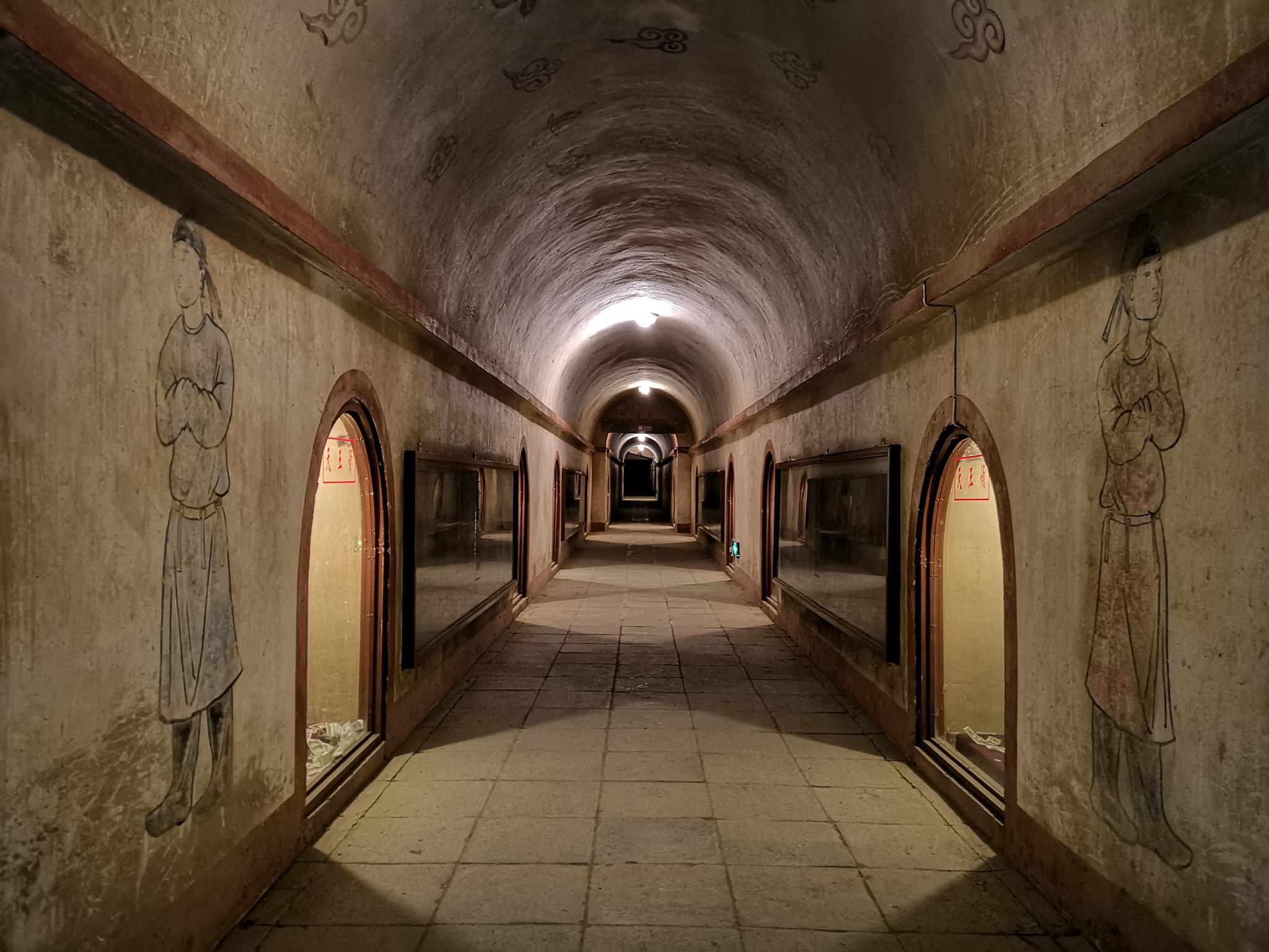 陕西宝鸡公元10世纪五代时期李茂贞墓仿造唐代帝陵修建的地宫