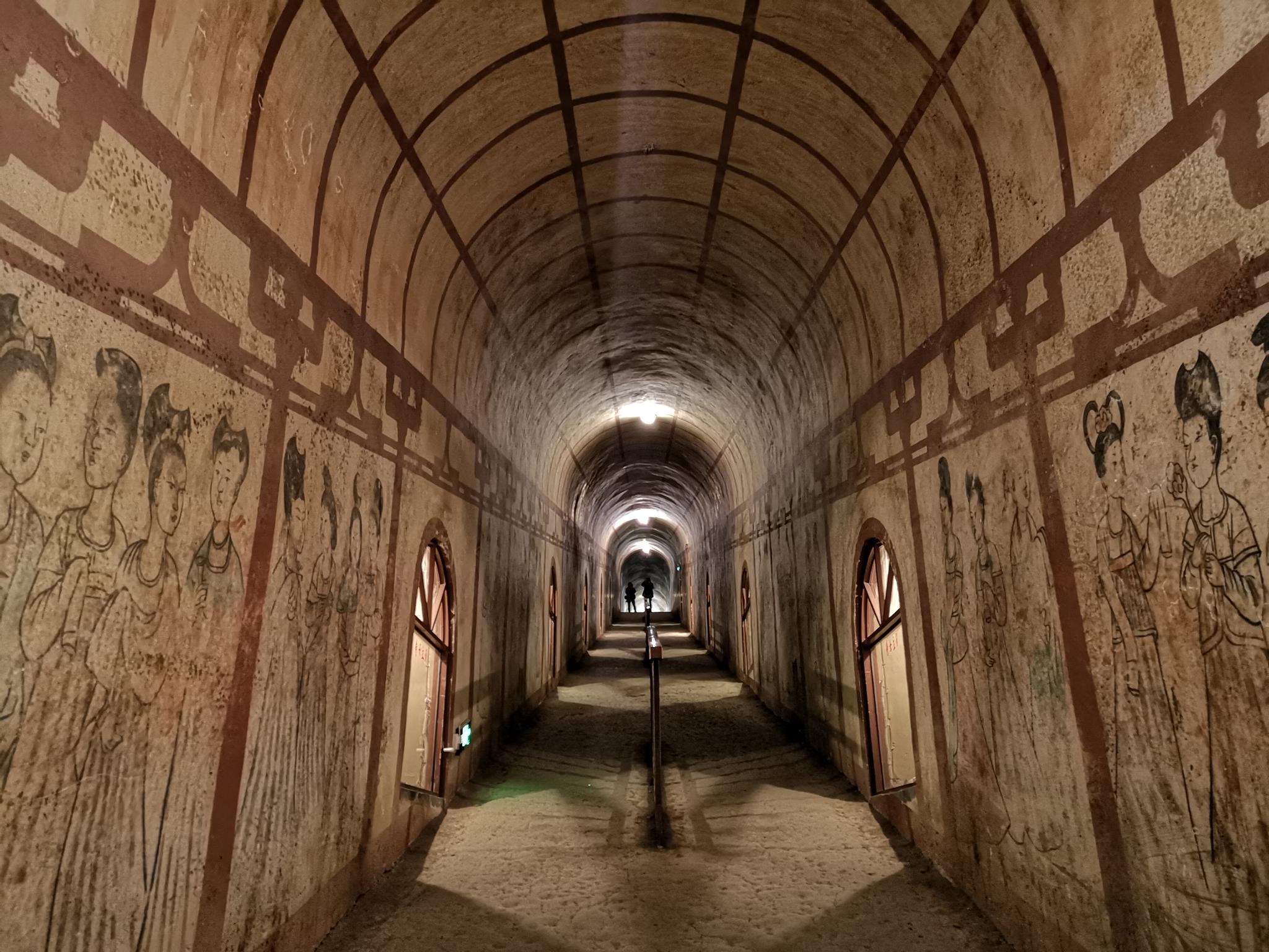 陕西宝鸡,公元10世纪五代时期李茂贞墓,仿造唐代帝陵修建的地宫