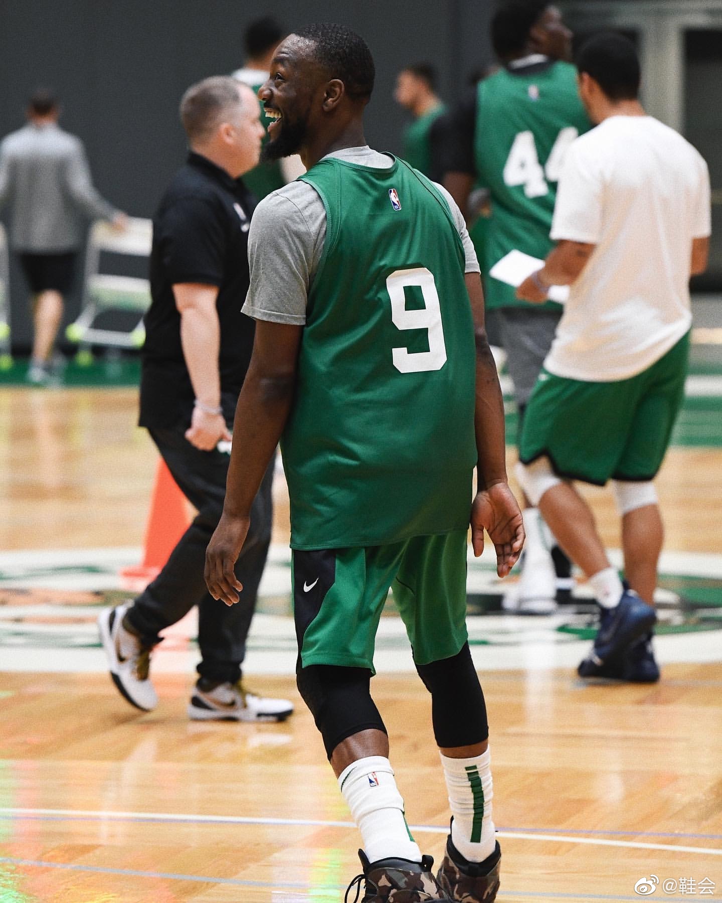 kemba walker jordan 10