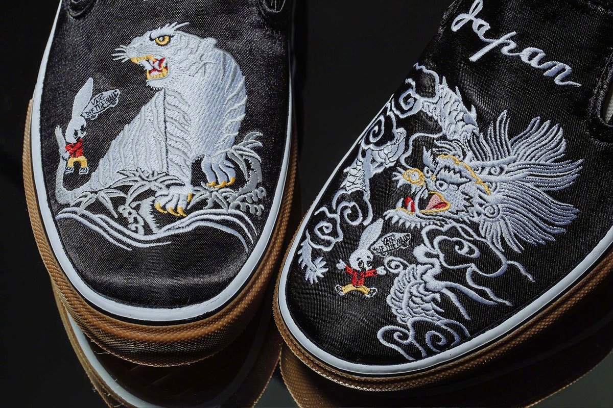 中野史郎主理的日本品牌rollicking 携手vans 带来一双融入日式刺绣