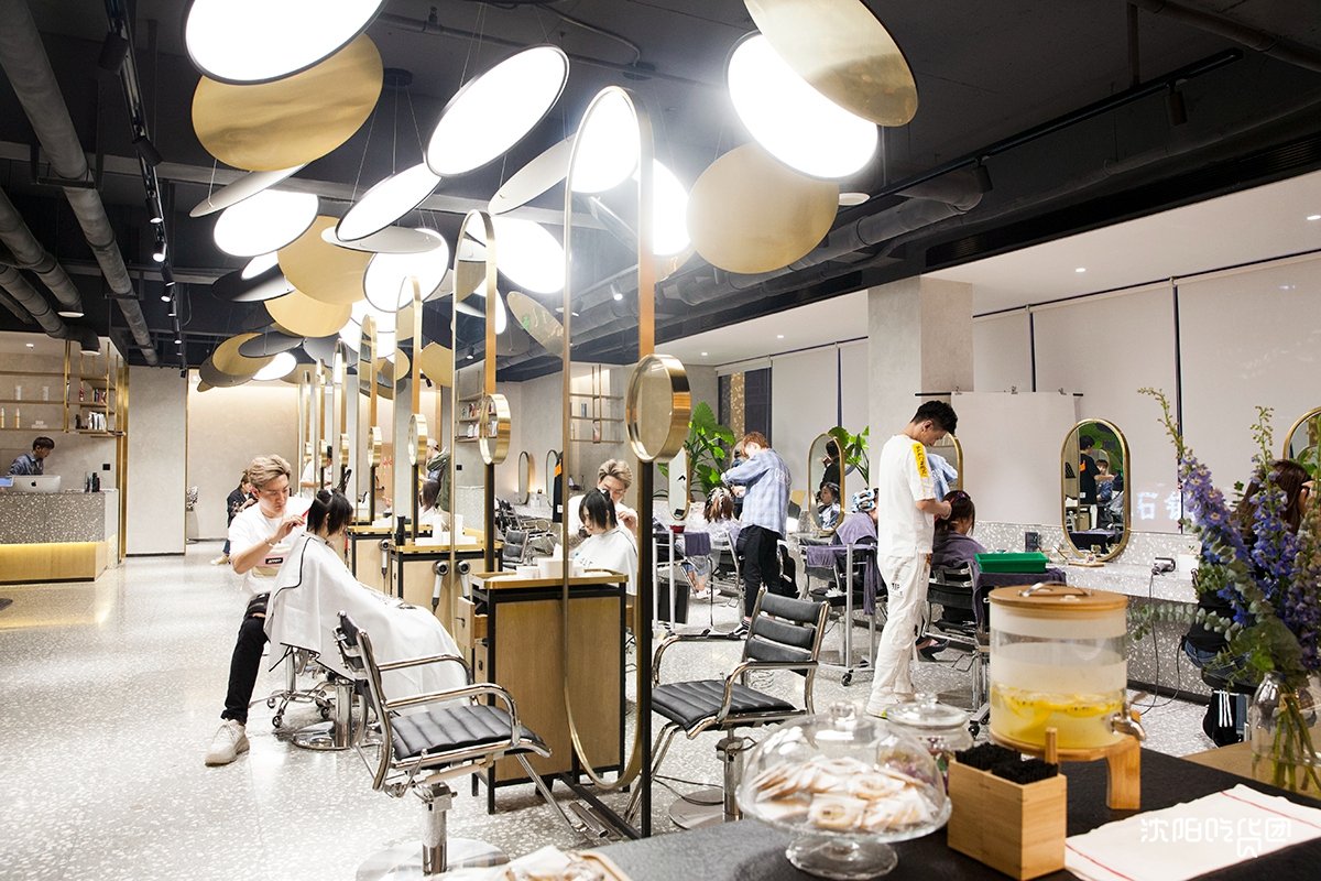 打卡沈阳这家高级美发店堪称美发界lv