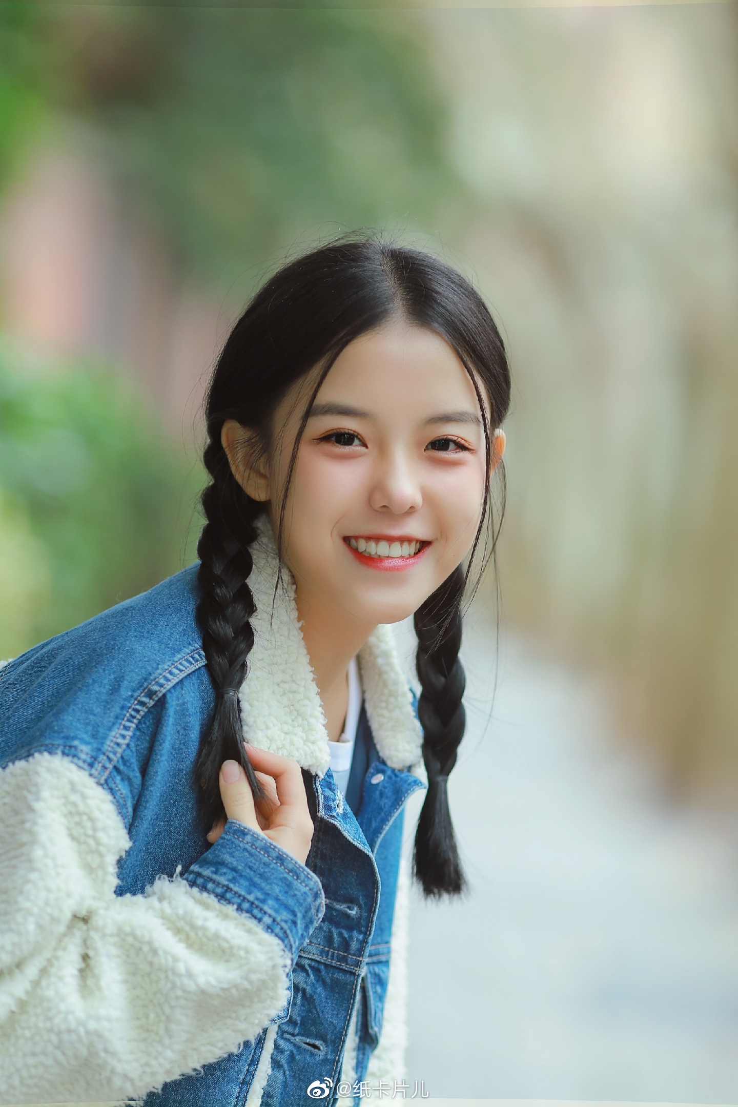 下雨天摄影@纸卡片儿 出镜@唐小咪呦