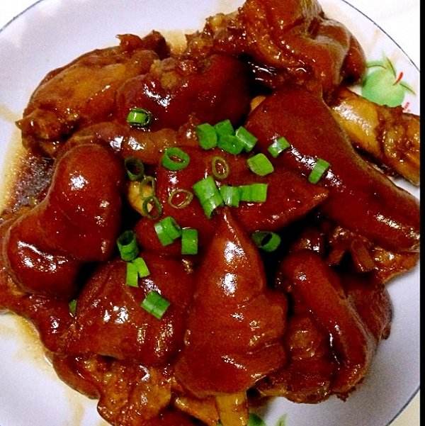 红焖猪蹄,香死了,好吃开胃,秒变家常下饭菜|猪蹄|豆腐|香油_新浪新闻