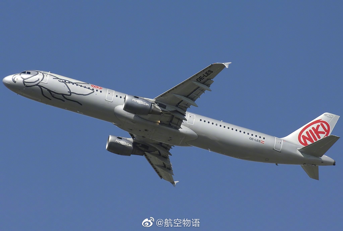 前一级方程式冠军尼基·劳达去世 曾创办航空公司