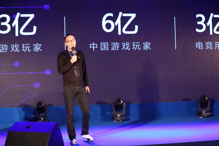 6 月 25 日,在顺网科技的发布会上,网鱼网咖创始人黄锋说道
