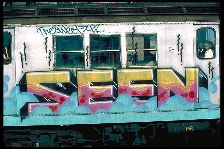 1973年,涂鸦狂人seen横空出世,开始在纽约市地铁车厢上涂鸦.他说