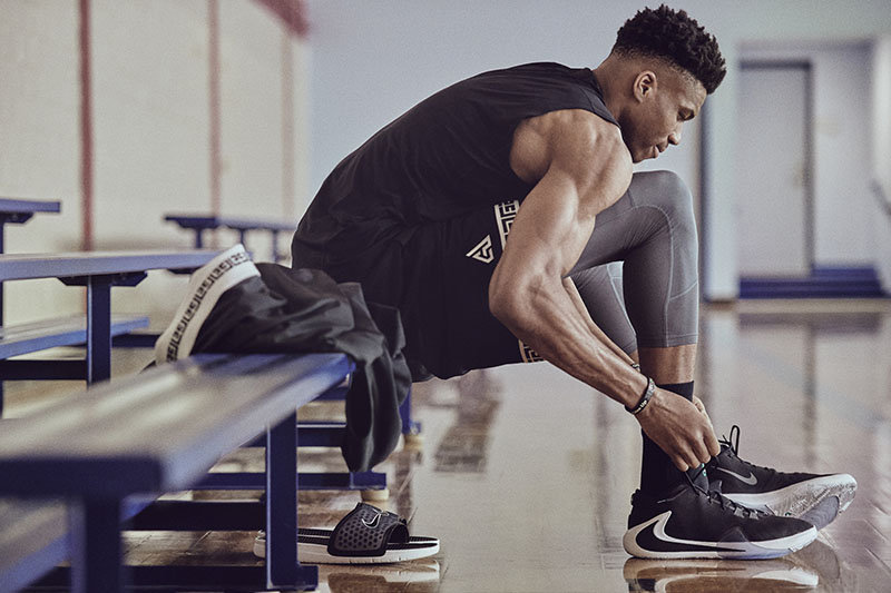 字母哥首款签名战靴黑白配色nikefreak1官网现已上架