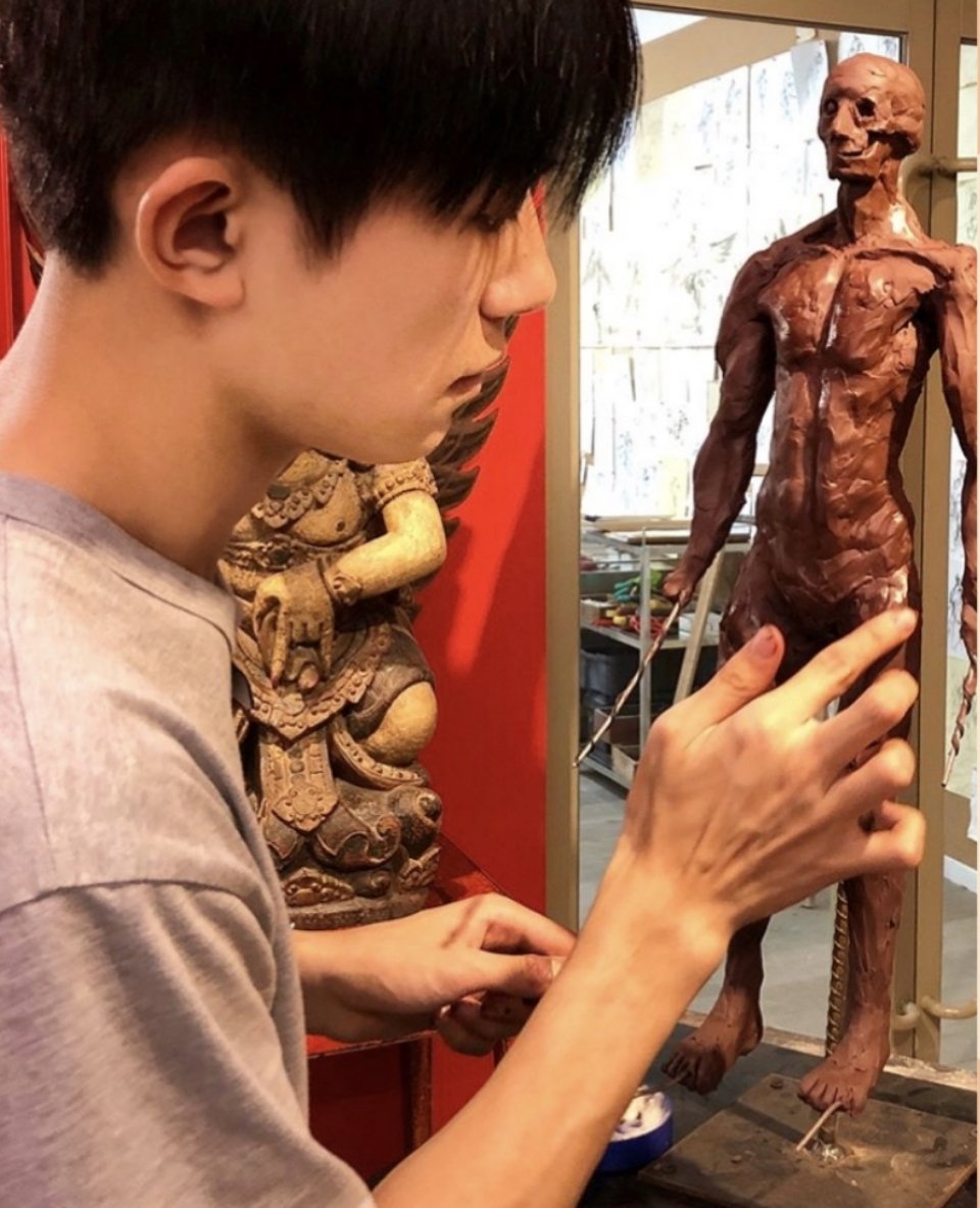 泥塑是什么意思