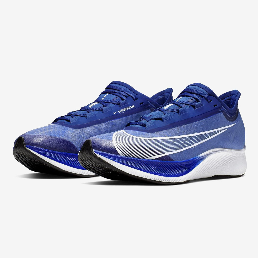 钩子更大了nikezoomfly3