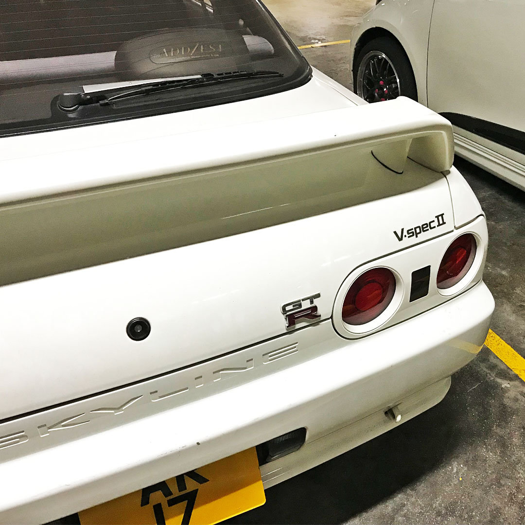 香港二手车卖场里的 Nissan Skyline Gt R Bnr32